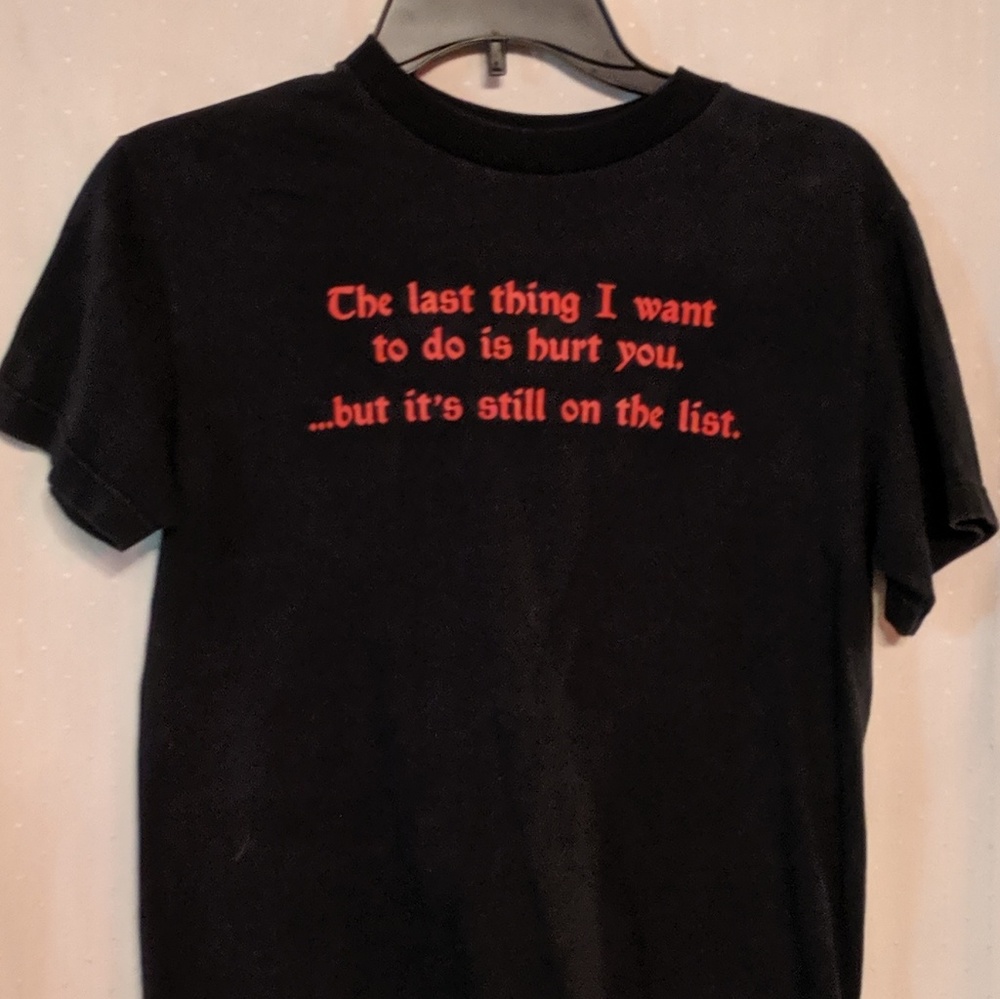 Black tshirt